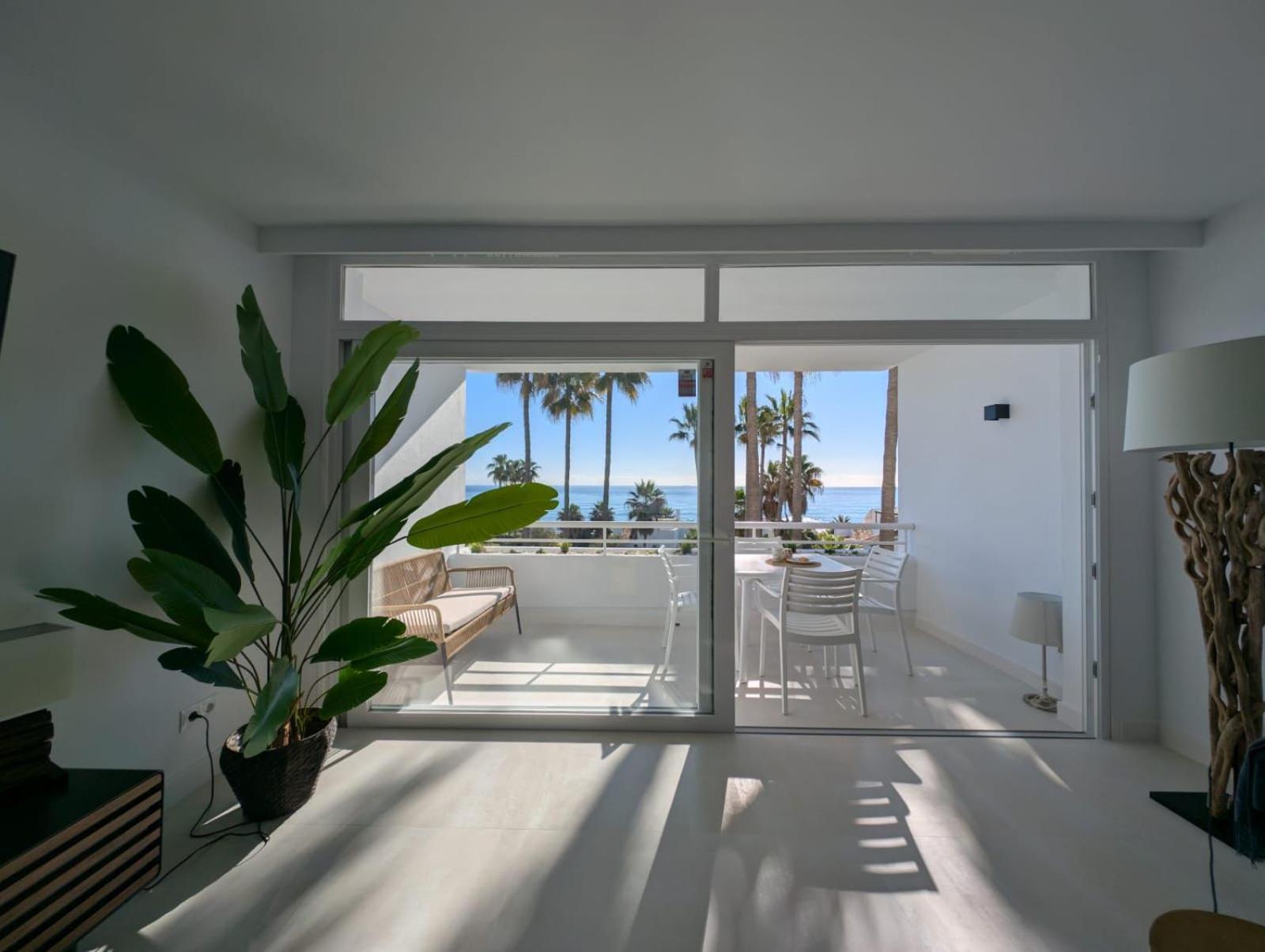 Miraflores Sunrise View 1 Bedroom Apartment. Apartment