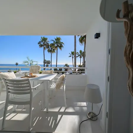 Miraflores Beach Sunrise View 1 Bedroom Apartment. Mijas Exterior photo