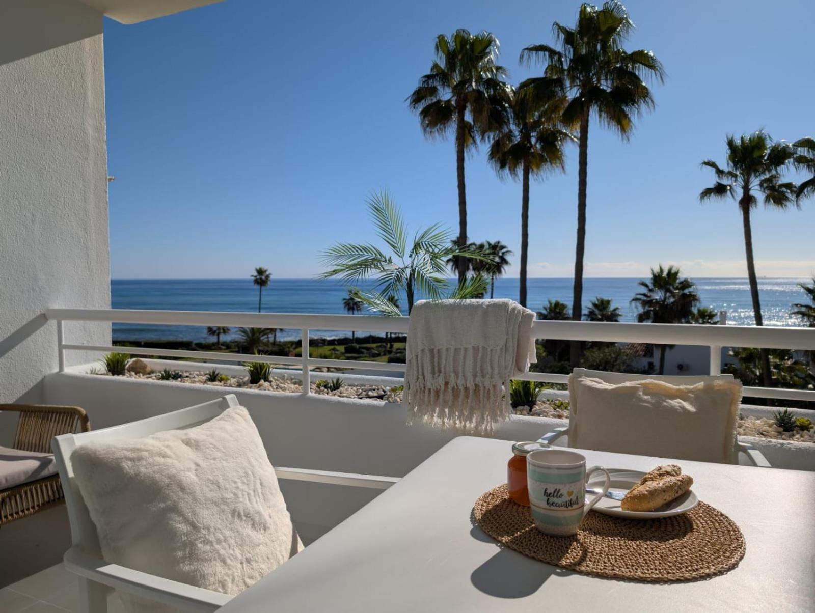 Miraflores Sunrise View 1 Bedroom Apartment. Apartment